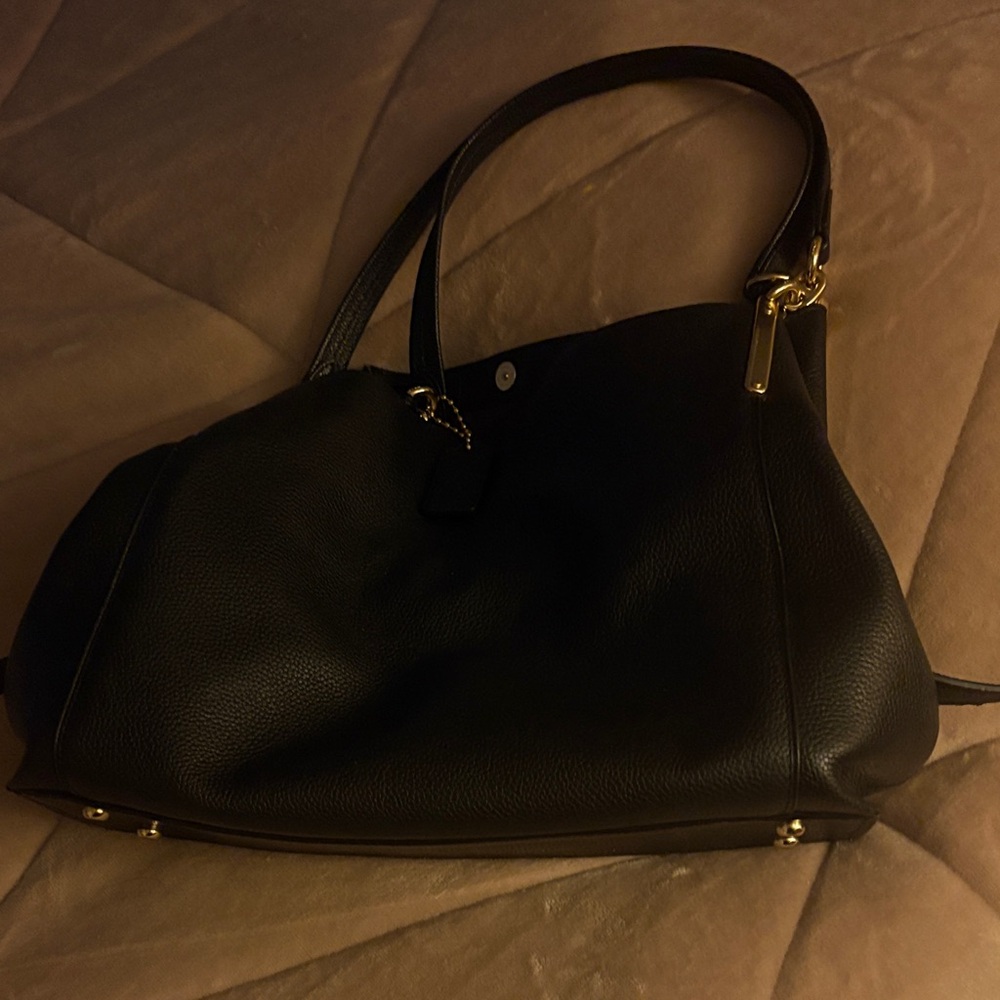 Elegant Black Leather Tote Bag